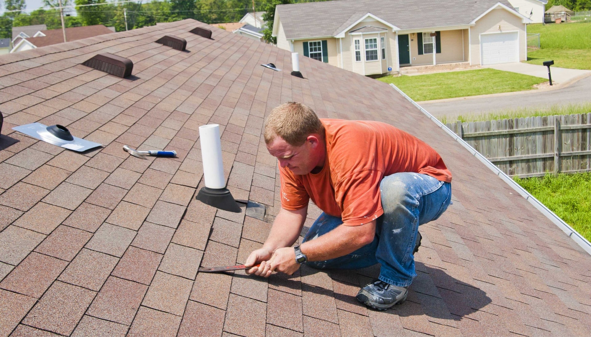 roof and shingle repair experts in Clarksville